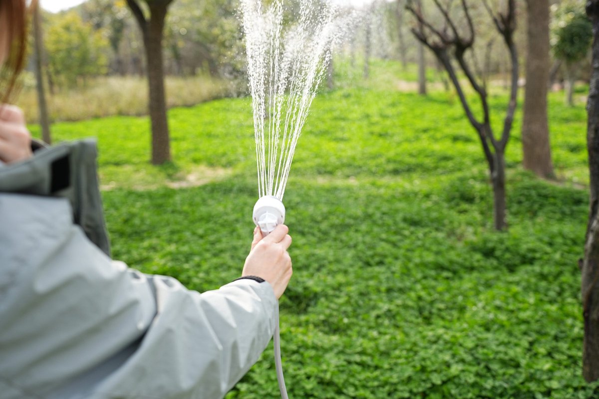 Flextail Tiny Shower – Compacte Draagbare Douche | Lichtgewicht Outdoor Waterpomp | USB-C Oplaadbaar