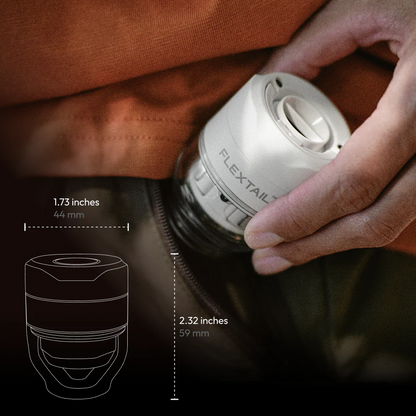 FLEXTAIL TINY PUMP 3X - Hoge snelheid 2-in-1 oplaadbare luchtpomp en zaklamp lichtgewicht kleur WIT.