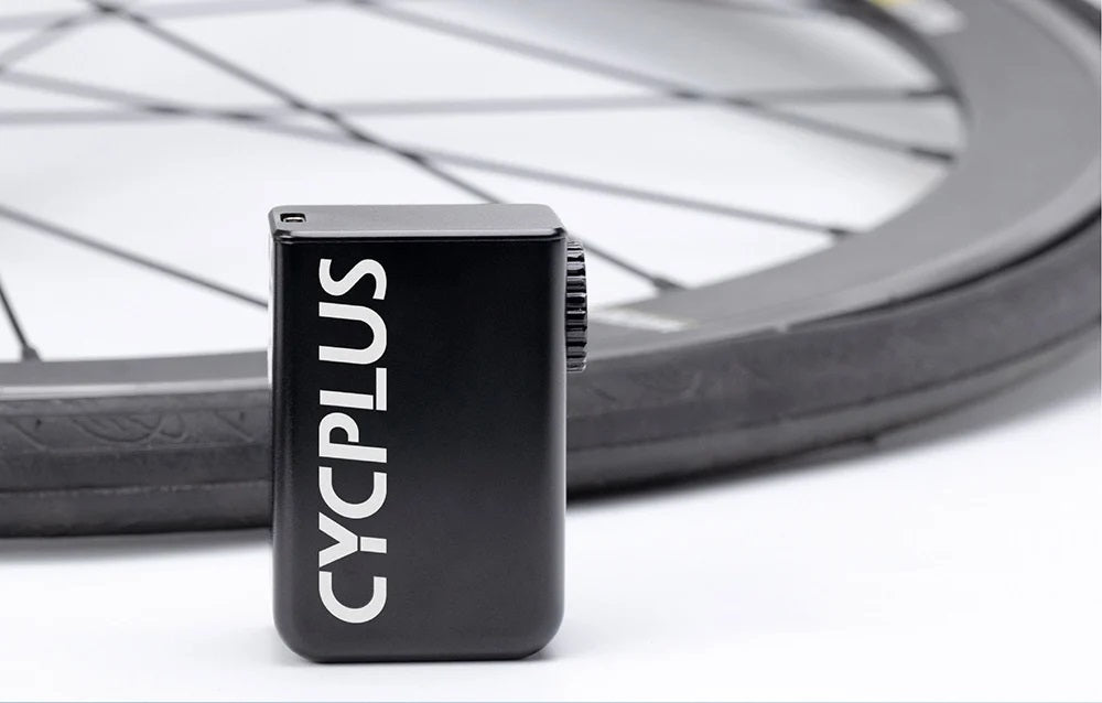 Cycplus AS2 Mini Elektrische Fietspomp – Compact, Krachtig & Oplaadbaar (100 PSI)