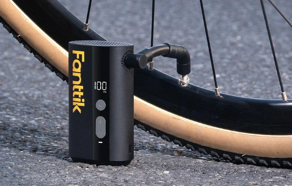 Fanttik X9 Ace – Draagbare Elektrische Fietspomp tot 150 PSI