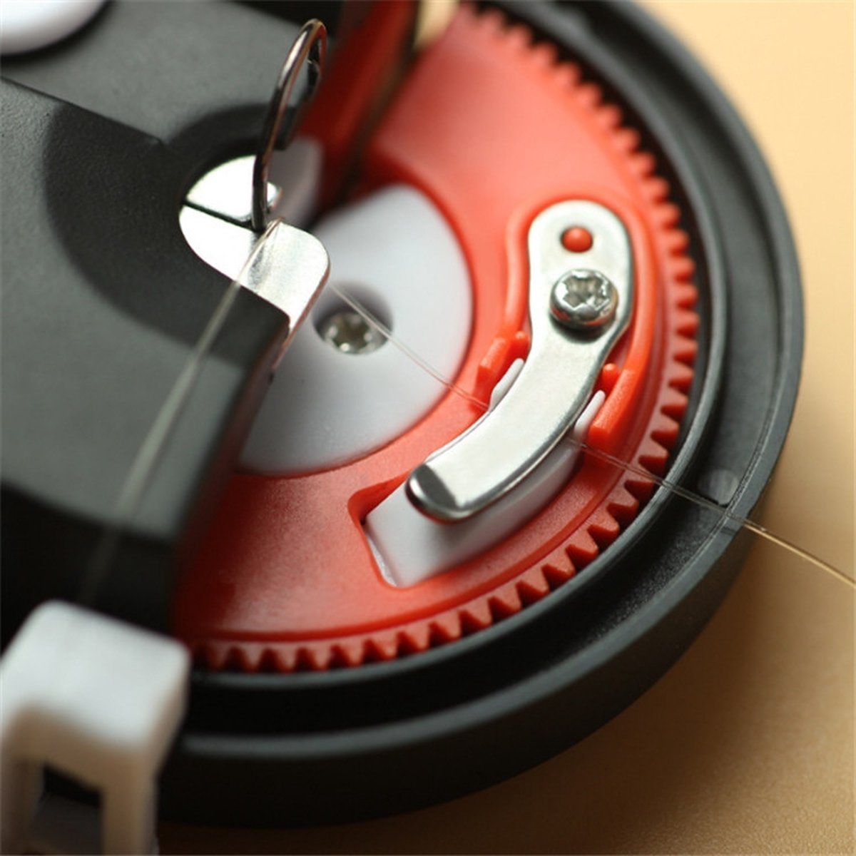 Elektrische Vishaak Knopen – Haakaanzetter | Handig & Snel Knopen Groot (Zwart)