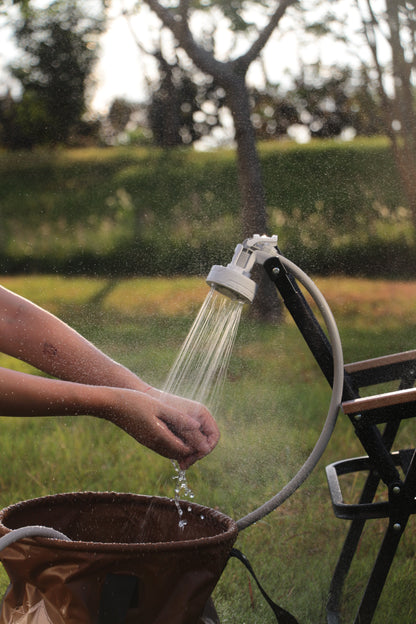 Flextail Max Shower is de draagbare kampeerdouche